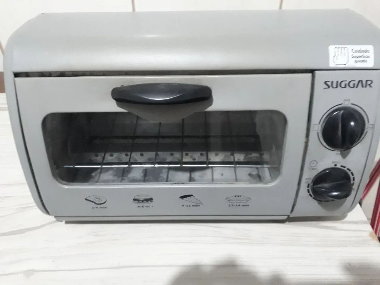 Forno elétrico mini assadeira sugar semi Novo 