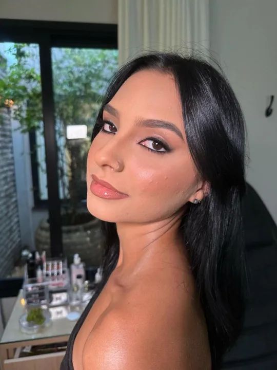 Maquiagem profissional para eventos 100 - Foto 3
