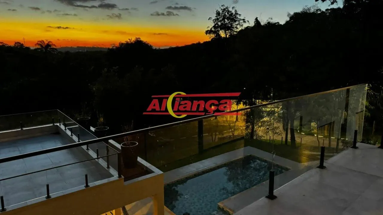 CASA DE CAMPO EM CONDOMINIO FECHADO À VENDA 910M² ATIBAIA - SP