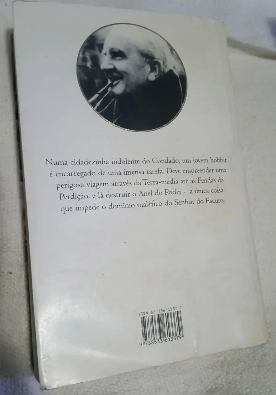 Livro A Sociedade do Anel. De J.R.R. Tolkien - Foto 3
