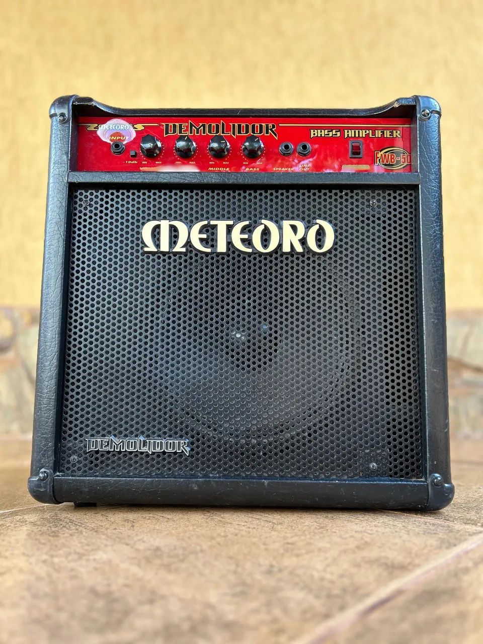 Amplificador 64396800291715124