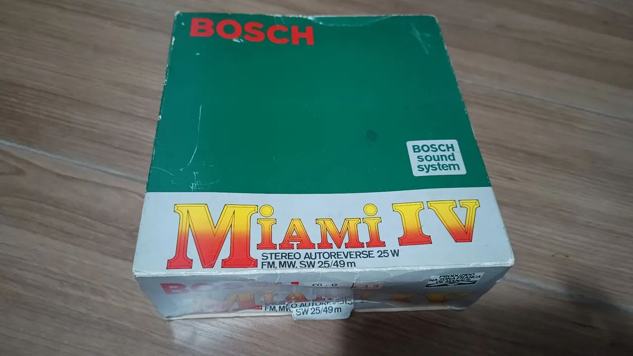 Rádio Bosh Miami IV - Foto 3