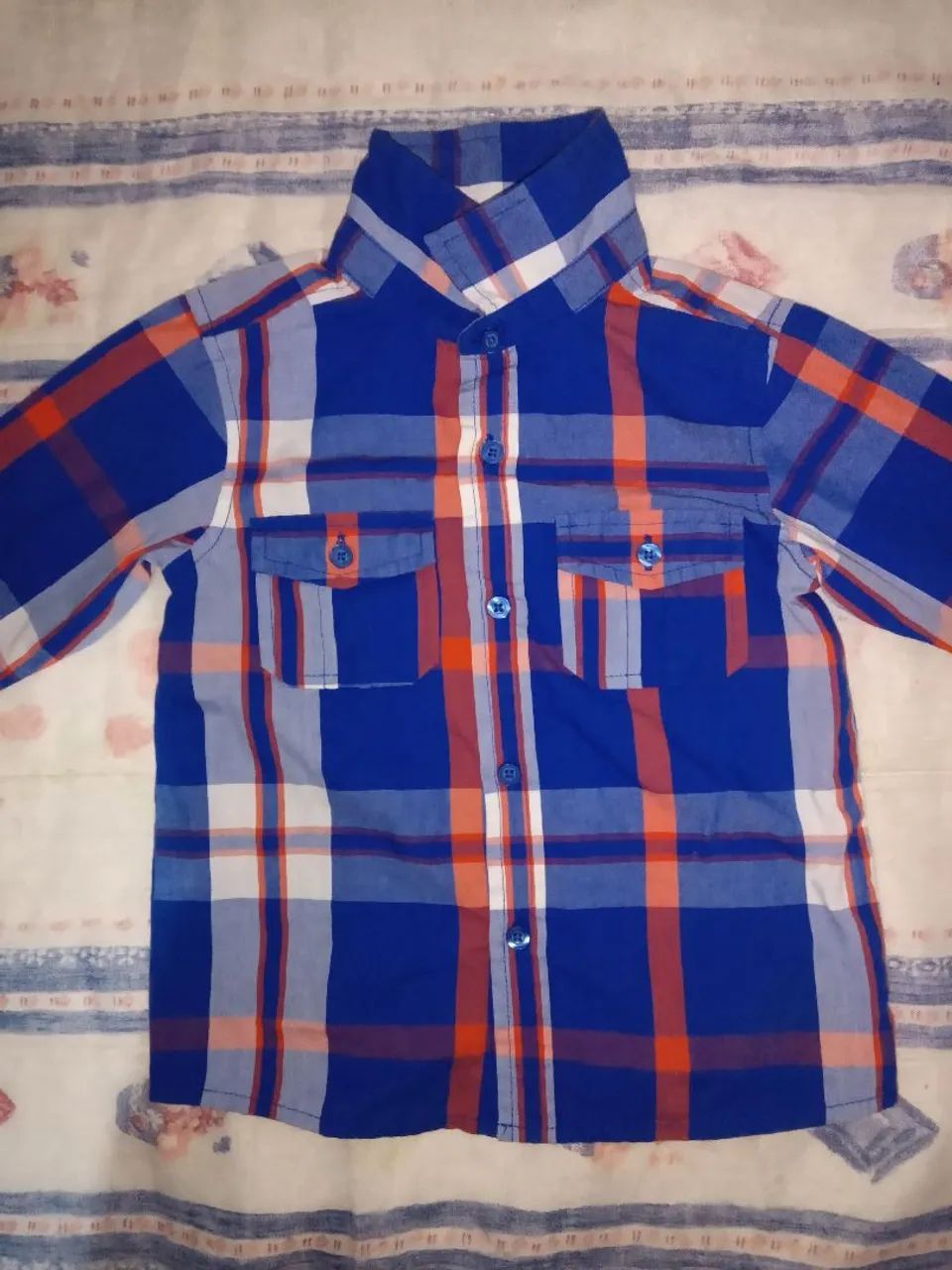 Camisa xadrez infantil azul e laranja - Foto 4