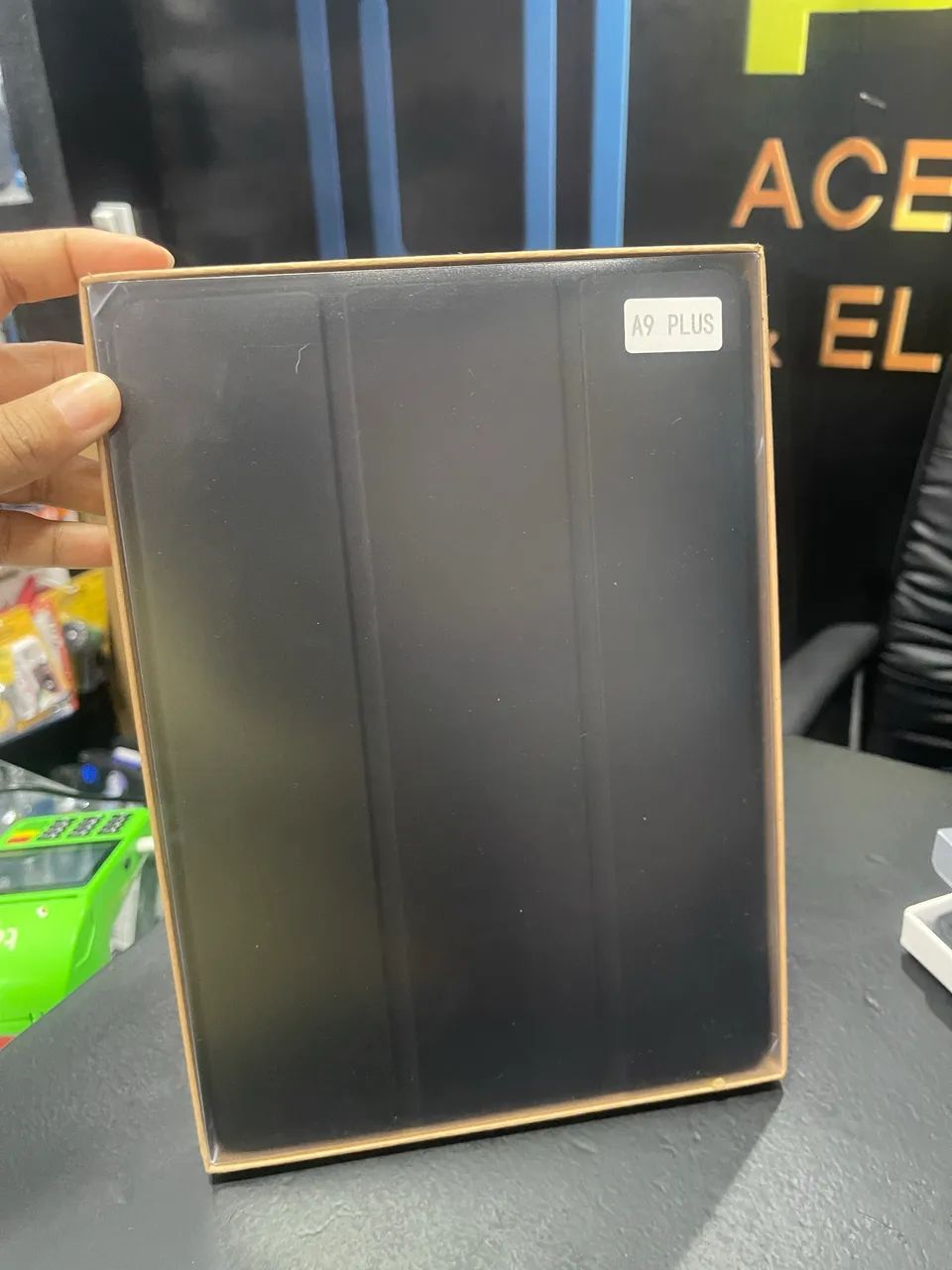 Capa magnética tablet A9 plus  - Foto 3