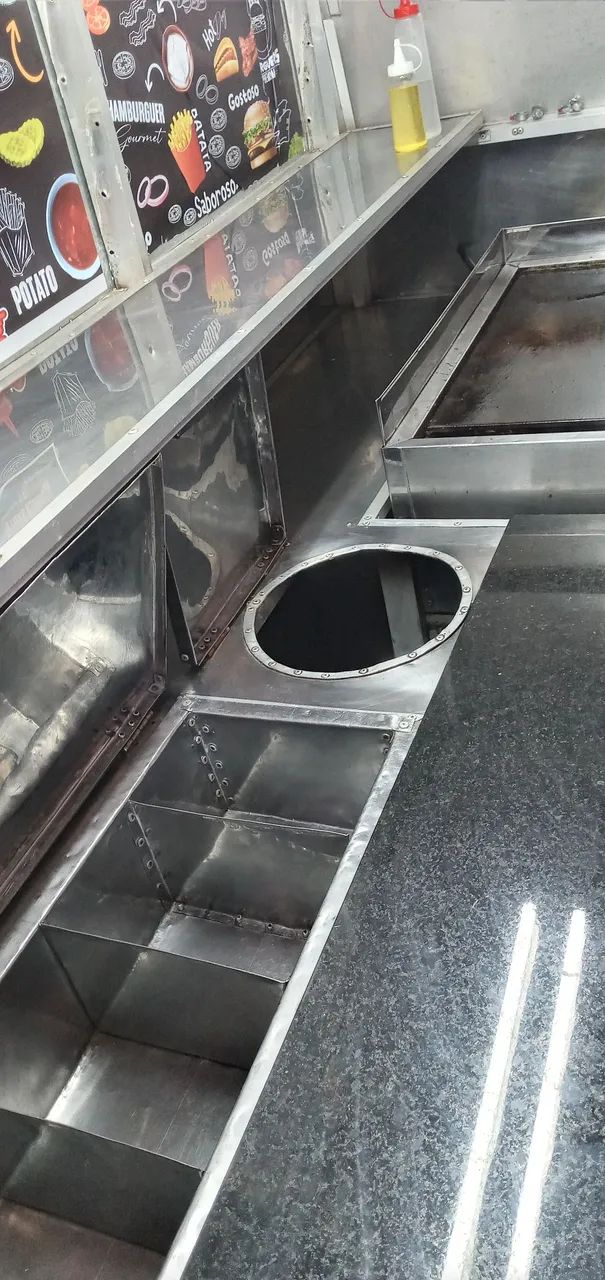 Vendo ou troco por moto do mesmo valor,  à vista melhoro o preço! - Foto 4