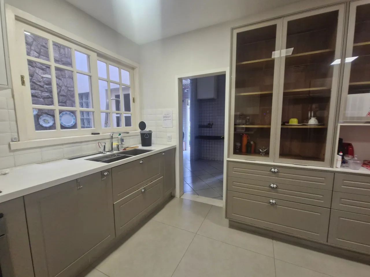 Barra da Tijuca, Casa 6 suítes, piscina, hidro, casa caseiro ou estúdio! - Foto 5
