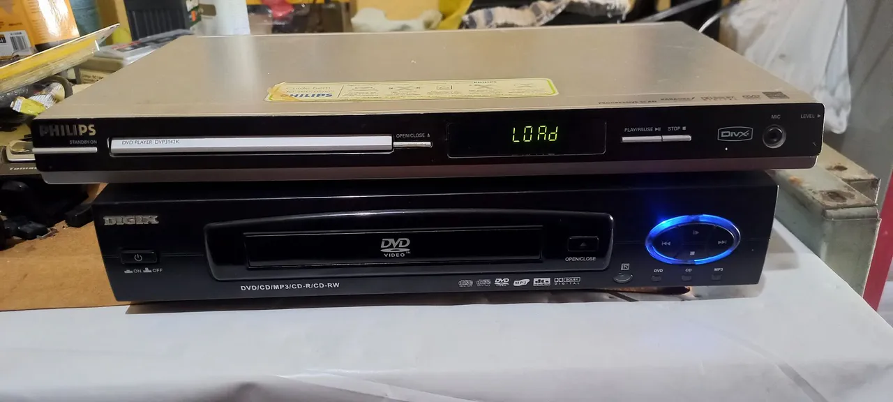 DVD Player Philips e Digix