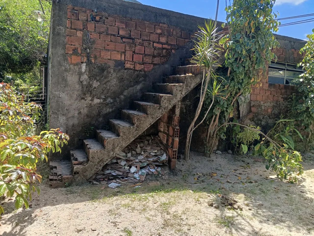 Vendo uma casa em ilha de maré. - Foto 2