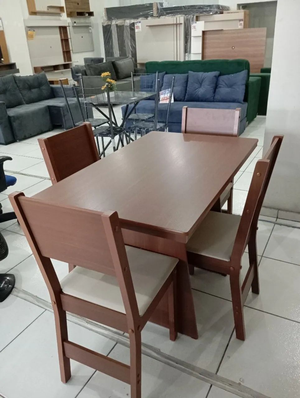Mesa de Jantar com 4 Cadeiras - Amadeirada - Foto 3