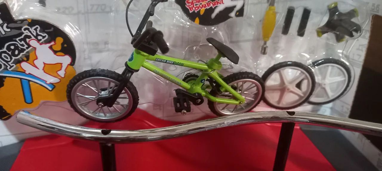 Miniatura Skatepark Die-Cast - Colecionador - Foto 2