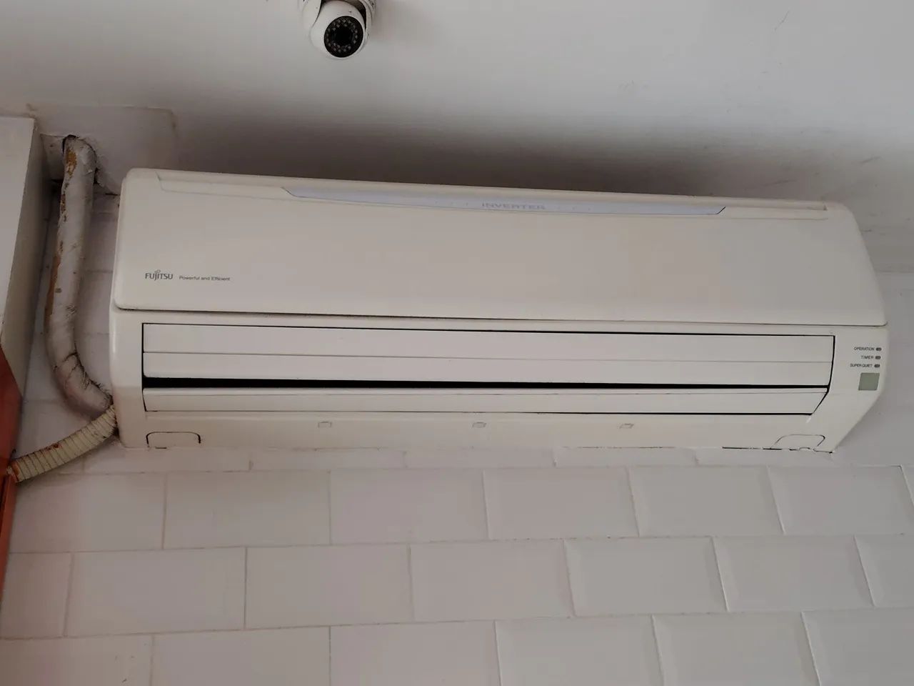 Ar Condicionado Split Fujitsu Inverter 27.000 BTUs.... novíssimo!!! - Foto 2