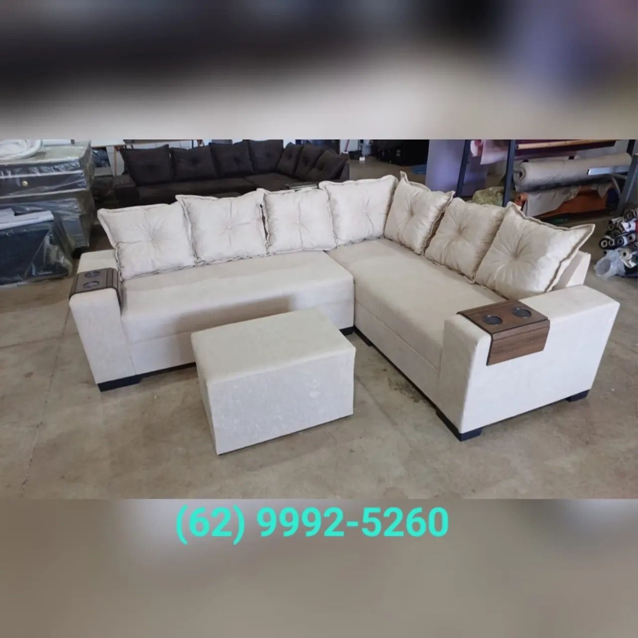 Sofá de Canto com Puff - Conforto e Estilo para sua Sala!