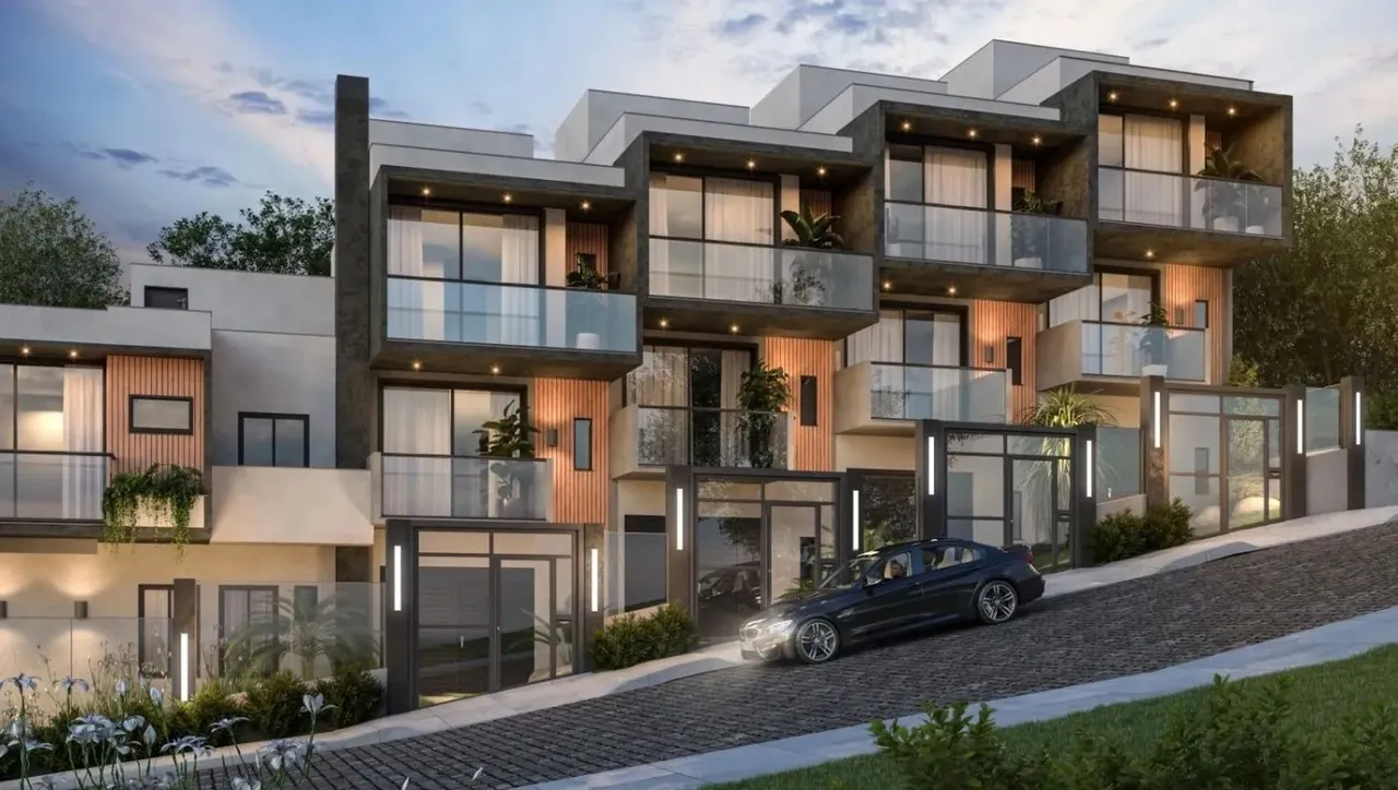Excelentes Sobrados em construção no Bairro Vila Verde!! Conta com 02 ou 03 dormitórios (s