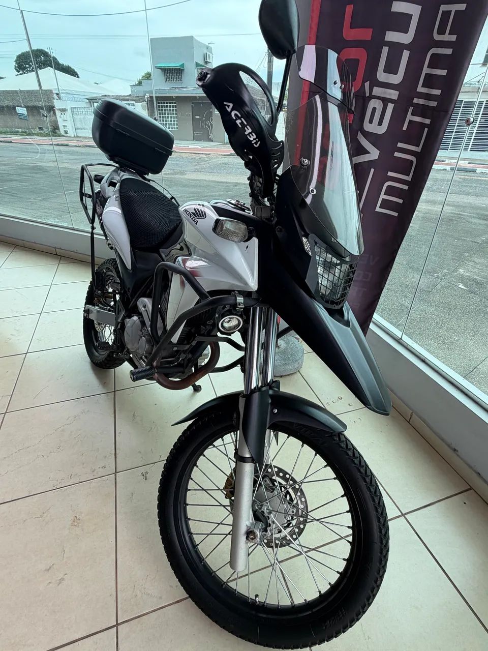  Honda XRE 2013