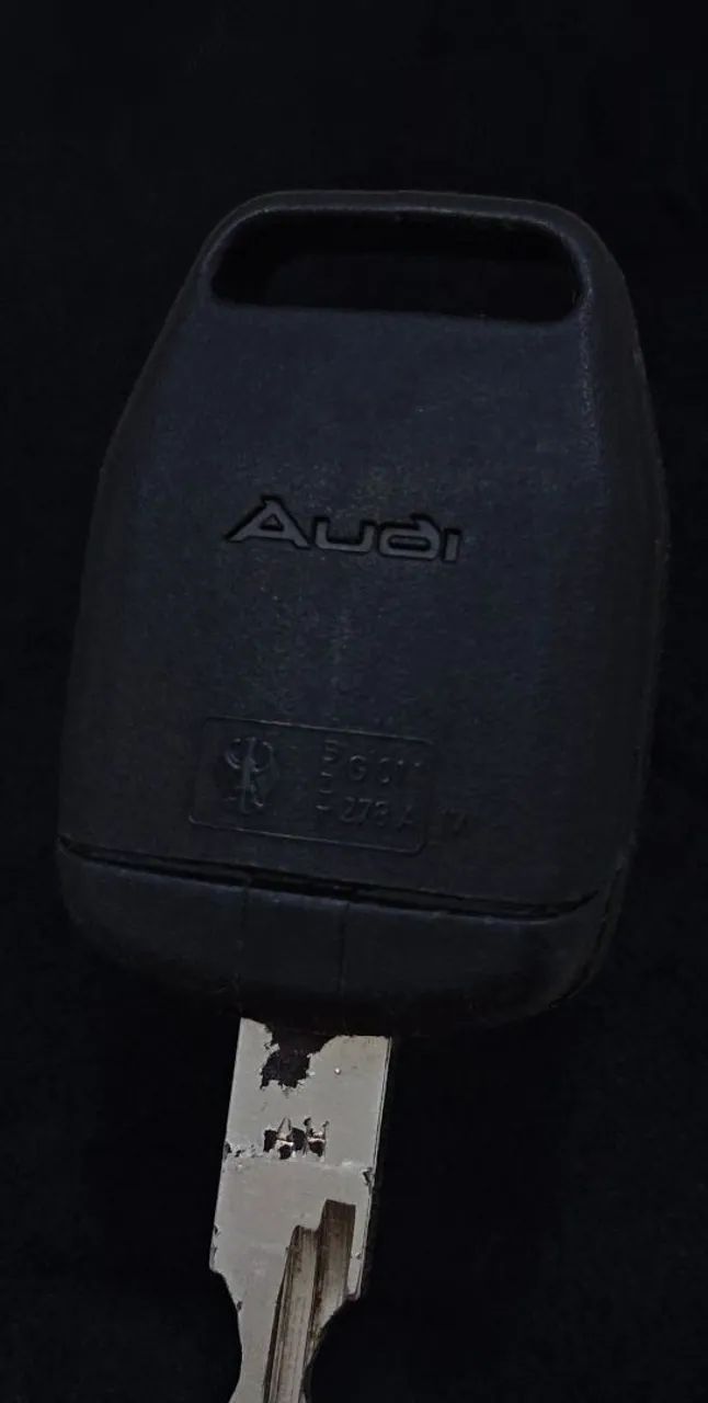 Original Audi RS2 key, in excellent condition.64661830288898120