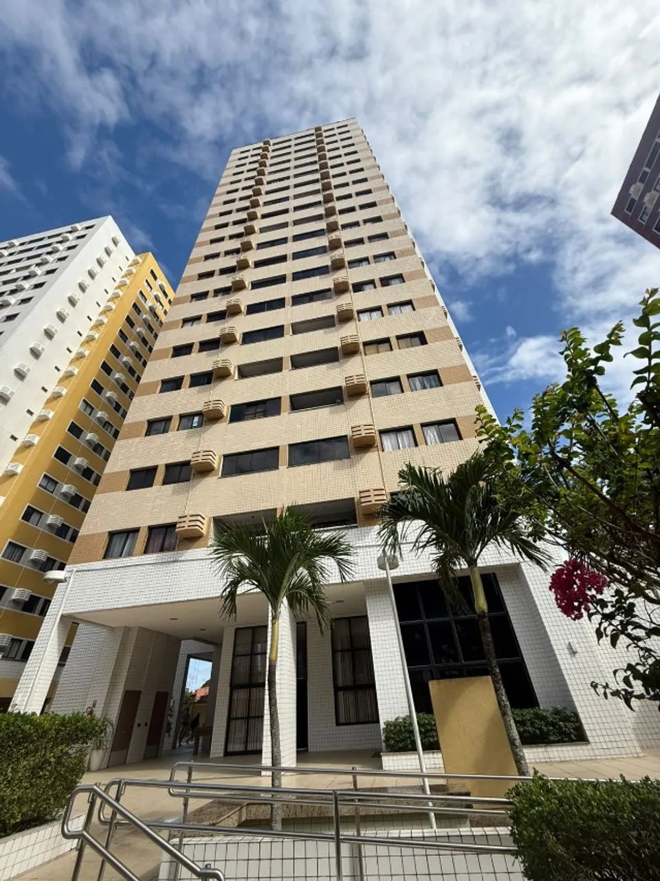 Apartamento 3/4 sendo 01 Suite - Edifício Ankara - Lagoa Nova