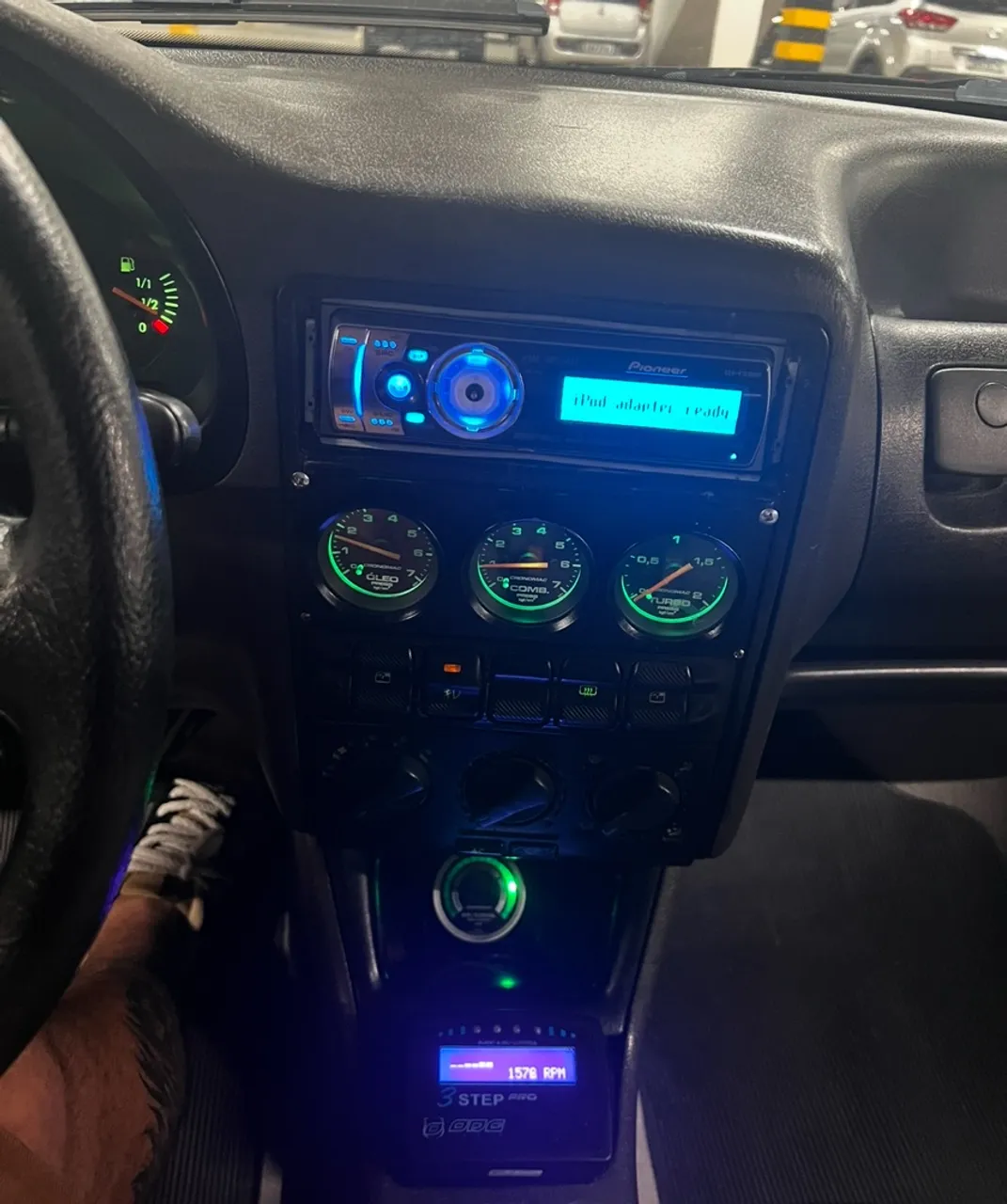 Gol 1.9 turbo tudo zero