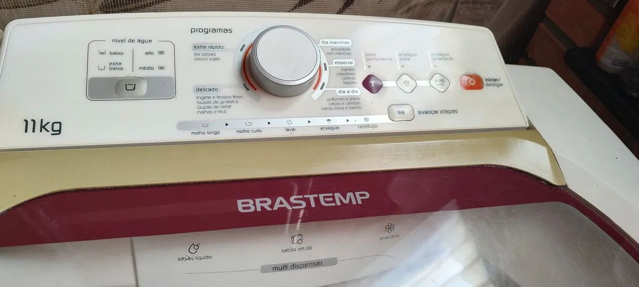 Máquina de Lavar Brastemp 11kg - com defeito 