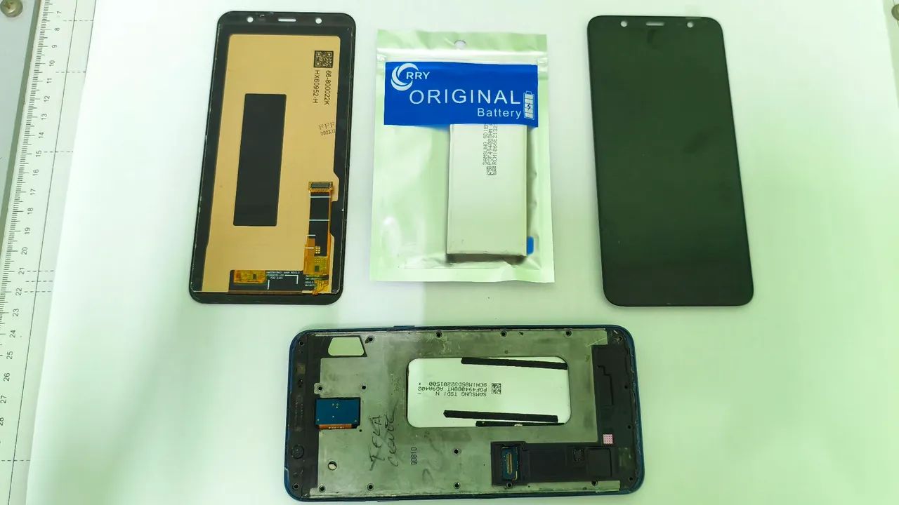 Smartphone Samsung j8 (Leia o anúncio)