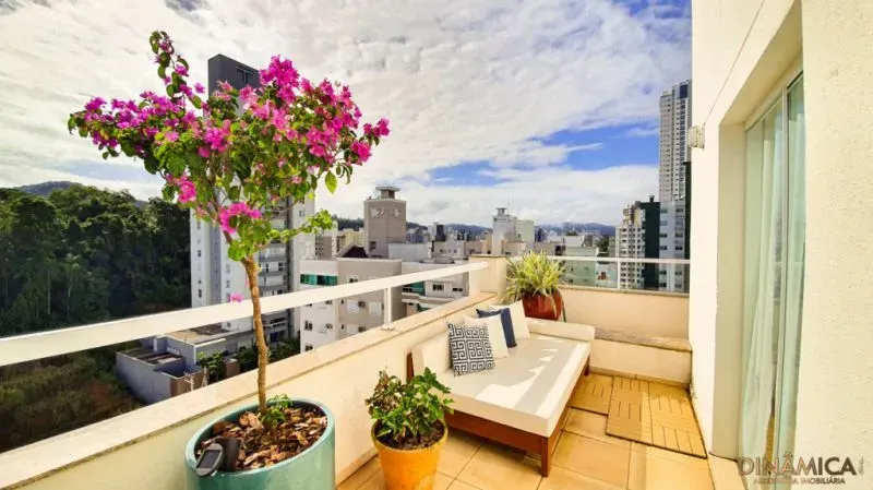 Lindo apartamento finamente mobiliado na Vila Nova em Blumenau!