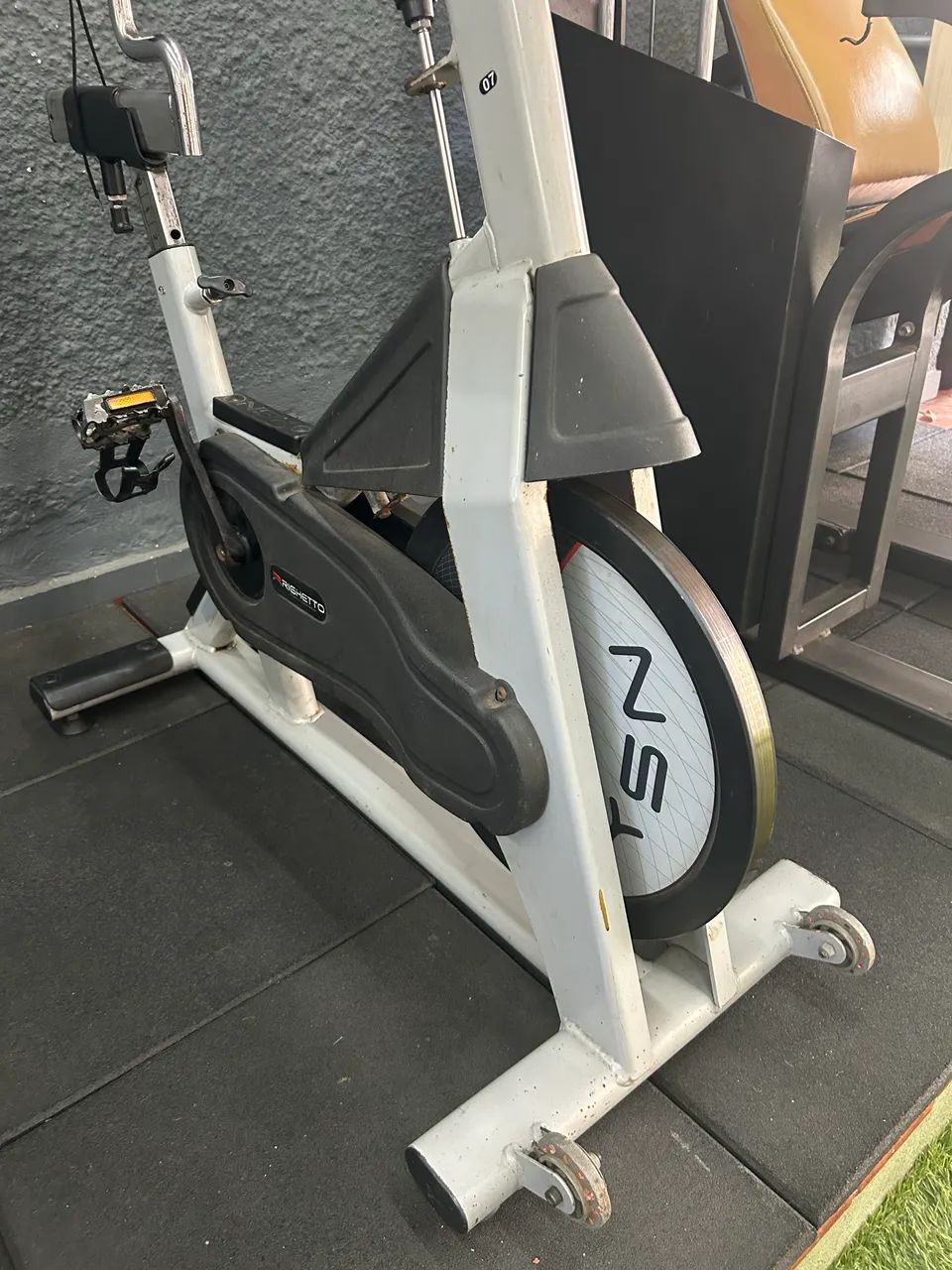 Vendo Bicicleta de Spinning riguetto  - Foto 3