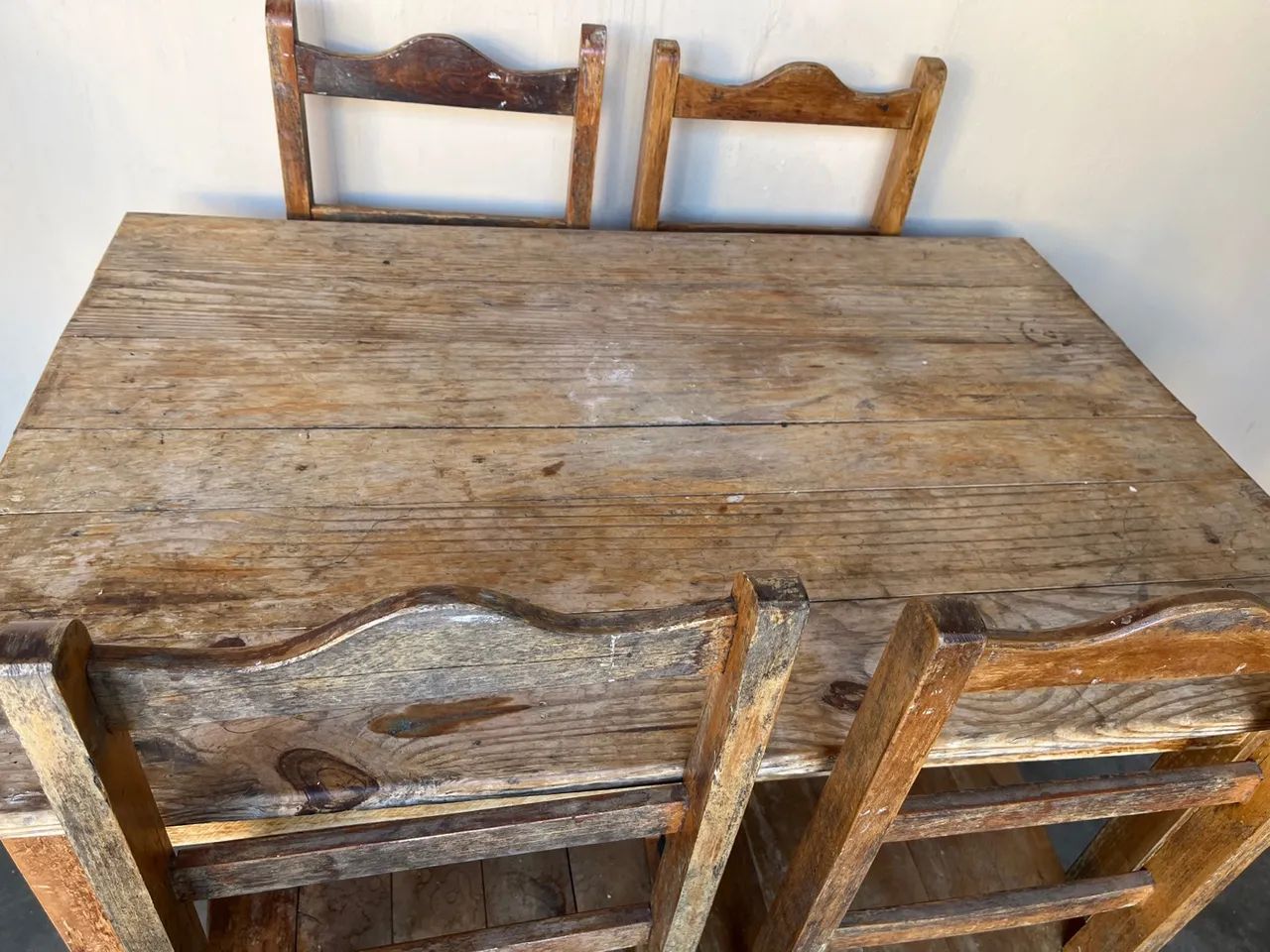 Mesa 4 cadeiras de Madeira 65581379111938121