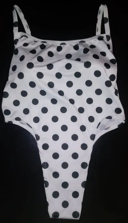Body maiô cavado de Bolinhas Branco e Preto