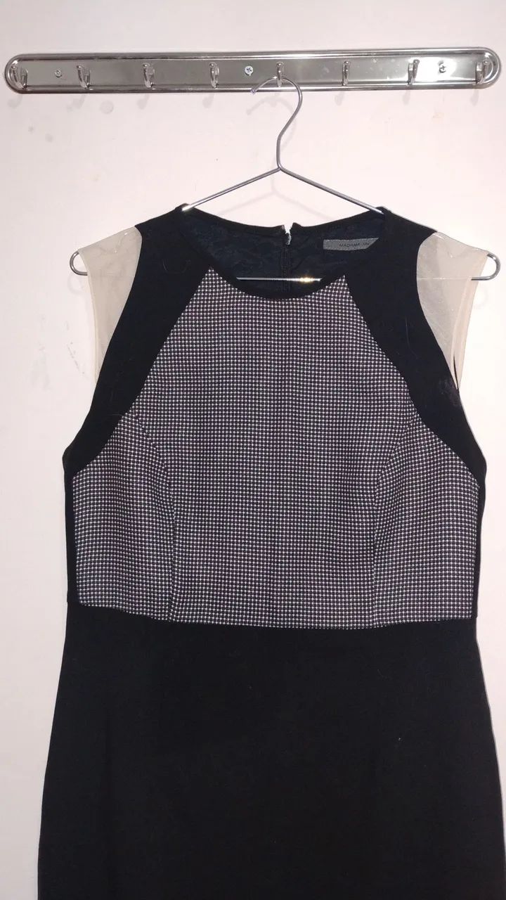Vestido Preto com Detalhe em P&B - Foto 2