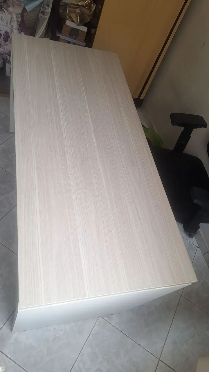 Vendendo móveis para escritório ou home office