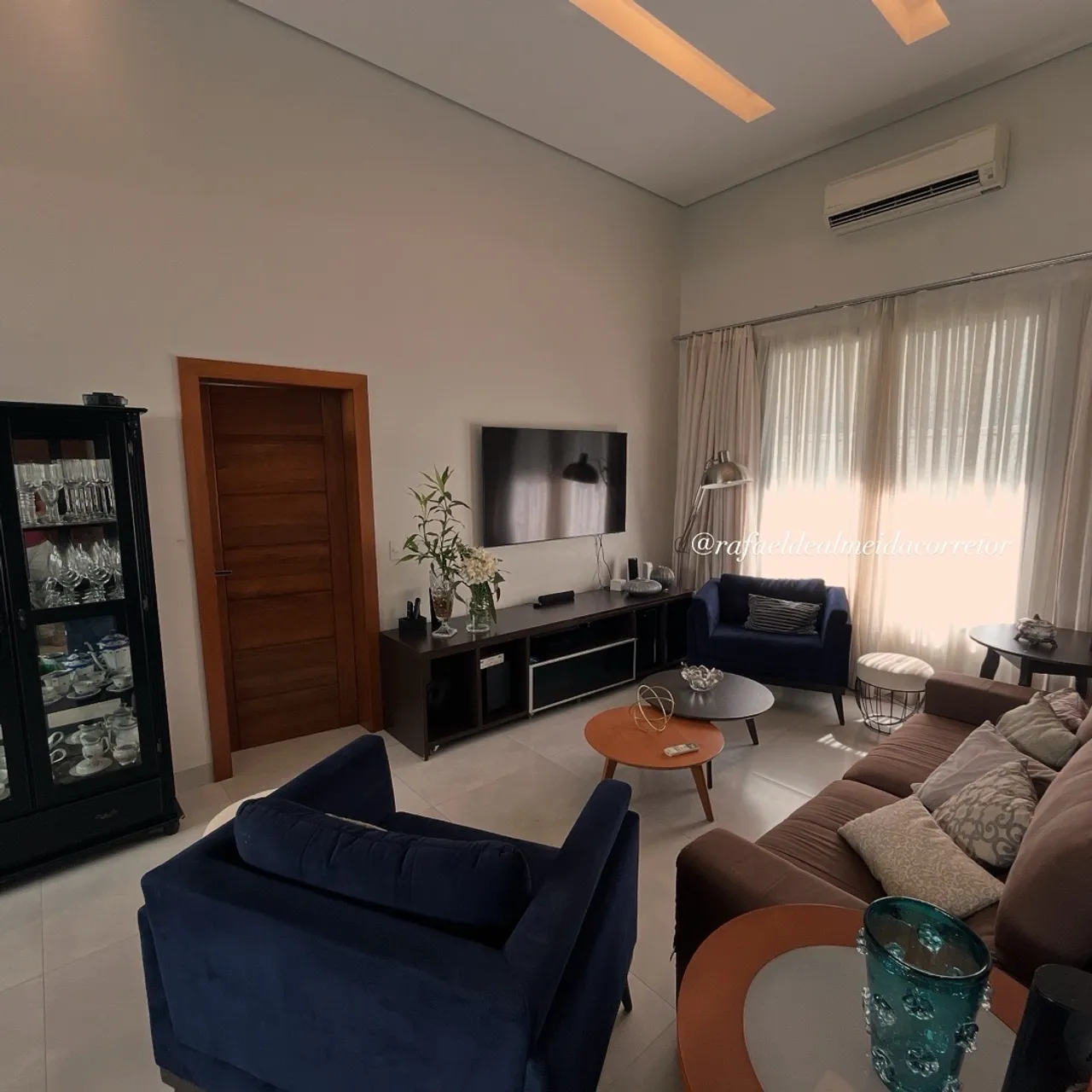Casa Moderna no Condomínio Verana Residencial
