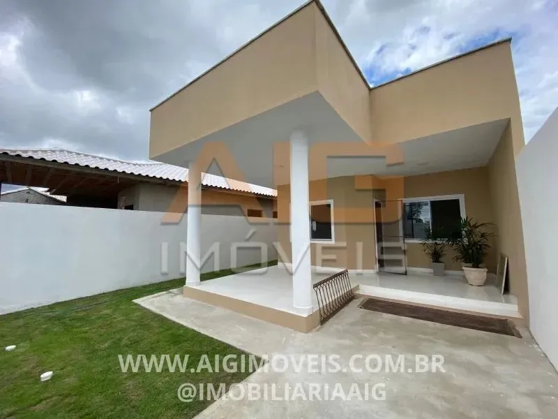 Casa 2 Quartos Suíte Espaço Para Piscina e Churrasqueira