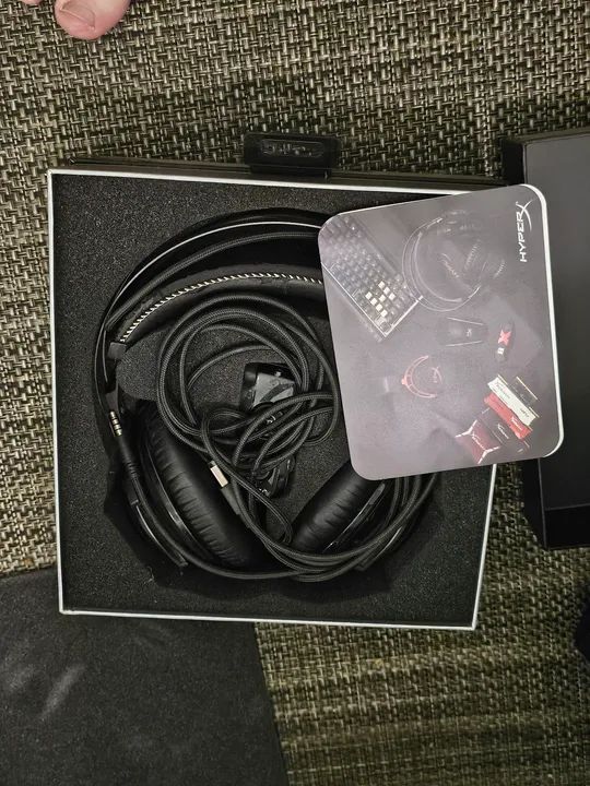 Fone hyper X Cloud Revolver S - Foto 2