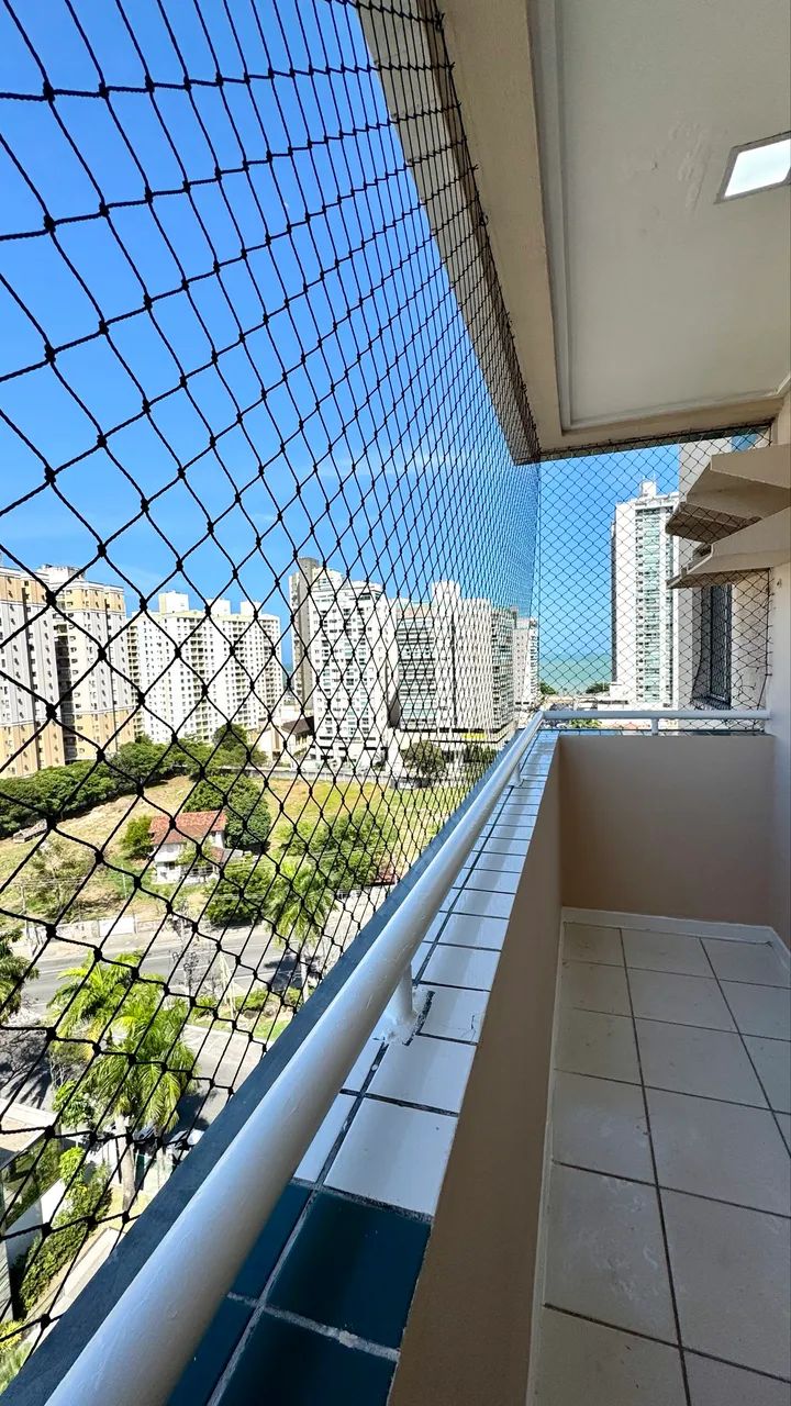 02 Quartos em Itapuã frente sol da manhã com vista mar 