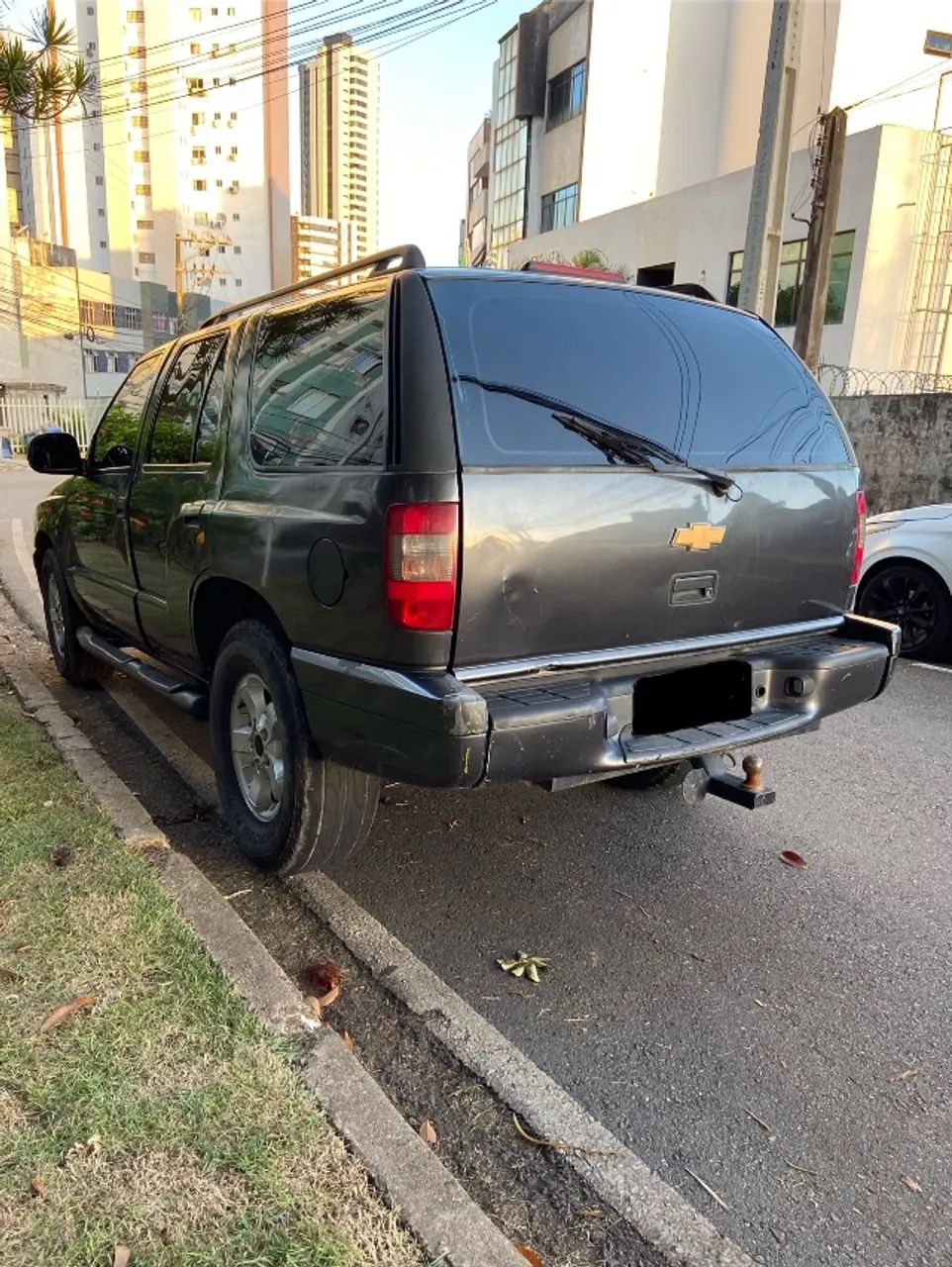Vendo ou troco essa Blazer 2005/ $= 18.500 reais  - Foto 4