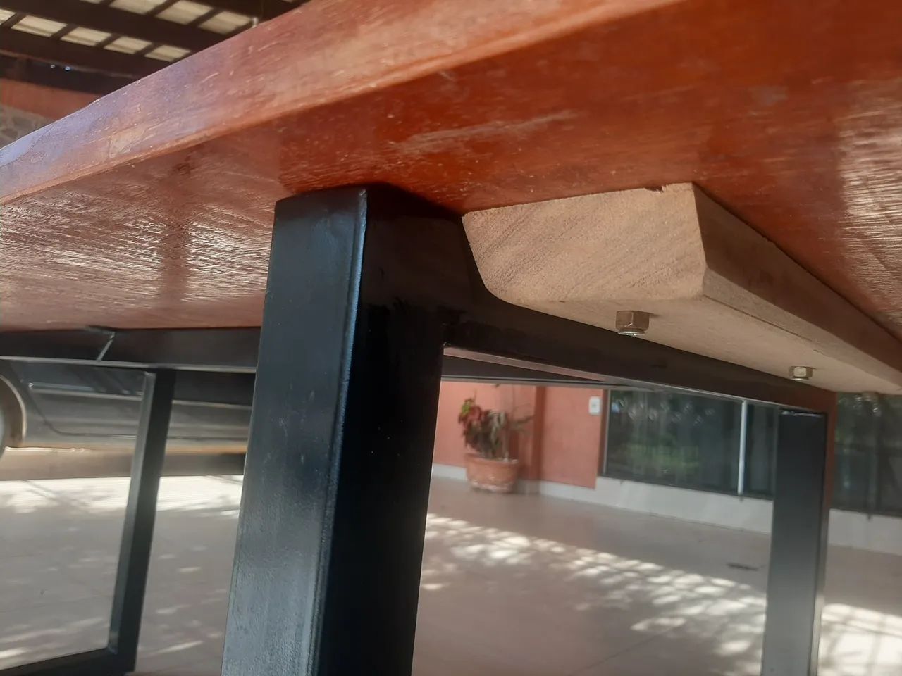 Mesa de madeira maciça - Foto 5