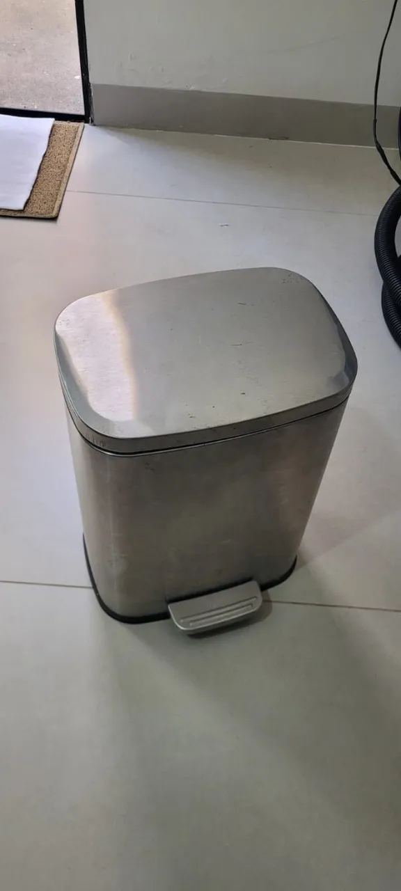 Lixeira Inox 15 Litros