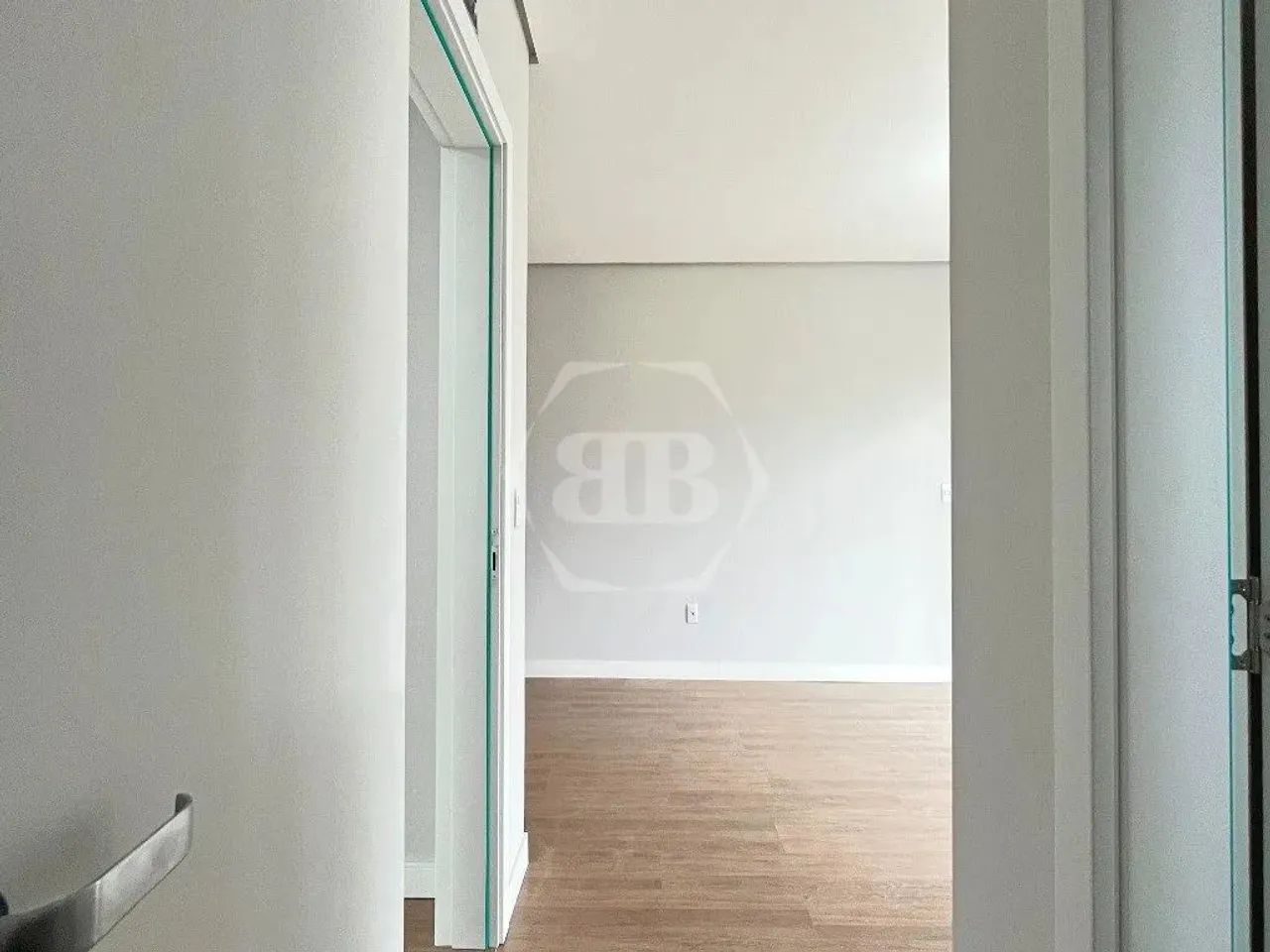 Sobrado Novo com 3 Suítes no Condomínio Pátio Verd - Foto 2