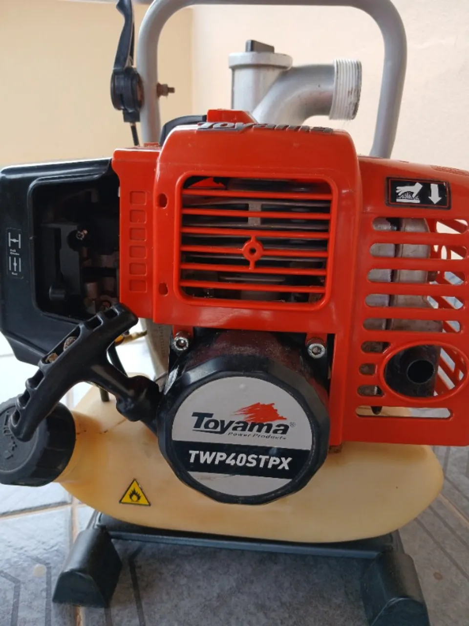 BOMBA D'ÁGUA TOYAMA