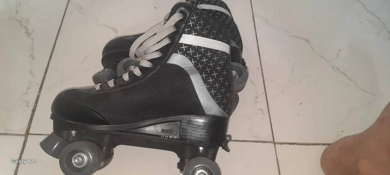 Patins Preto