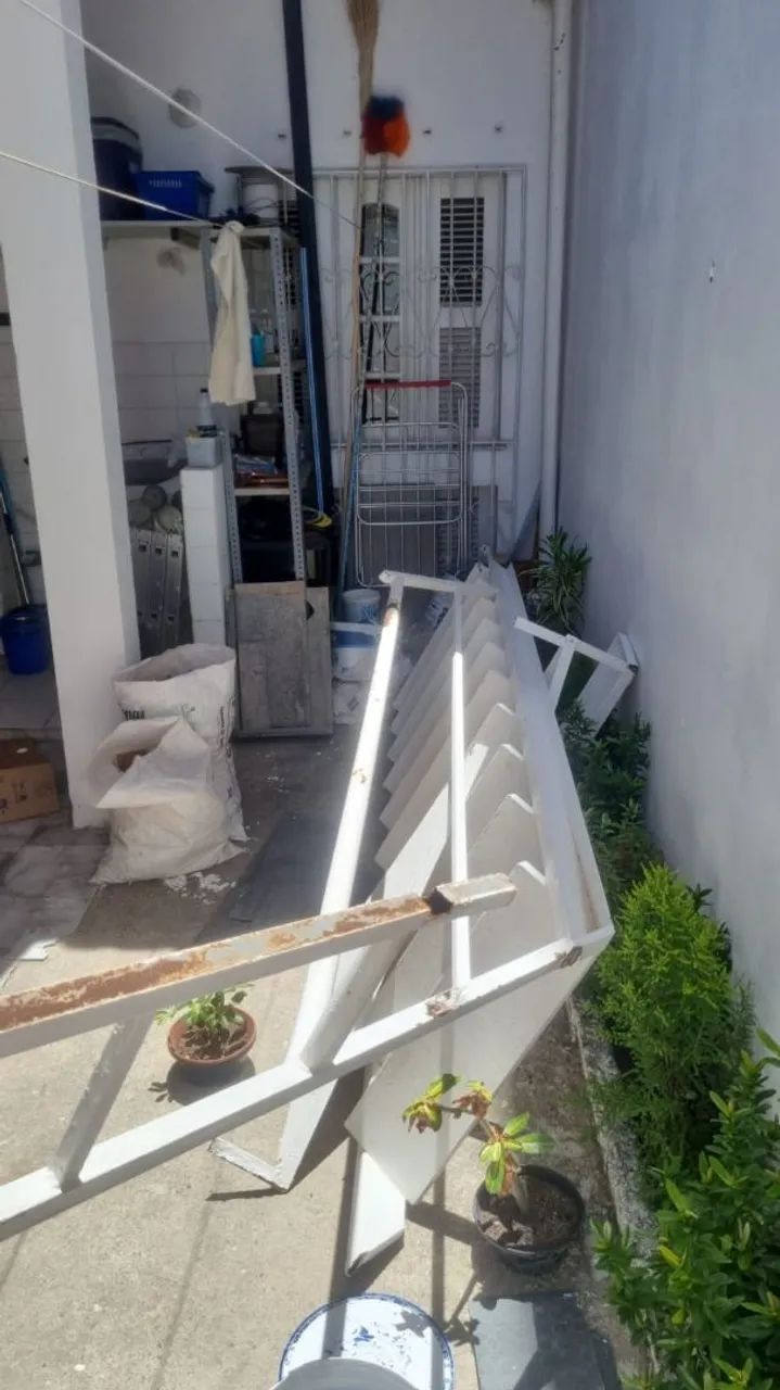 Escada metálica  - Foto 6