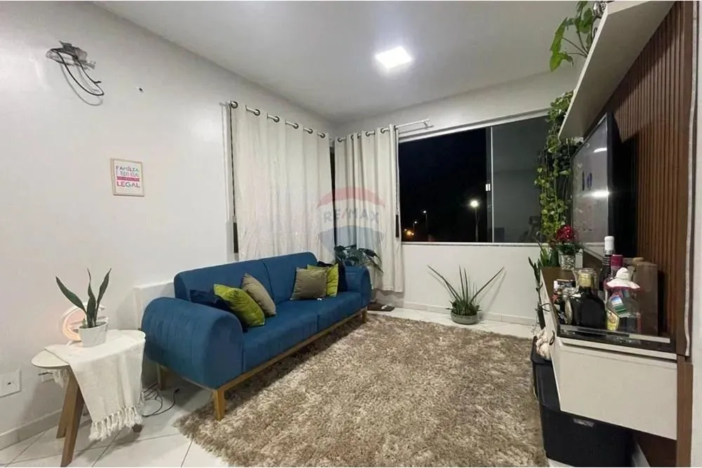 Apartamento à venda de 68,21m² com dois quartos e 1 banheiro social, no Bairro Novo Cacoal