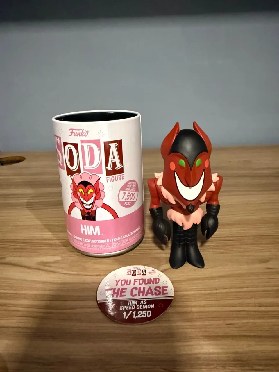 Funko Soda HIM Chase - Action Figure Colecionável