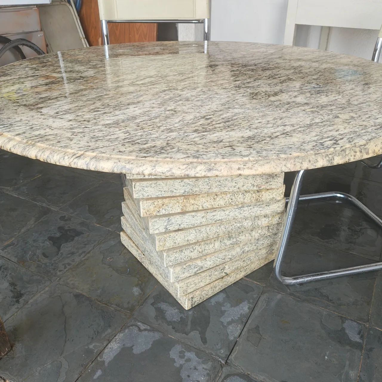 Mesa Granito 