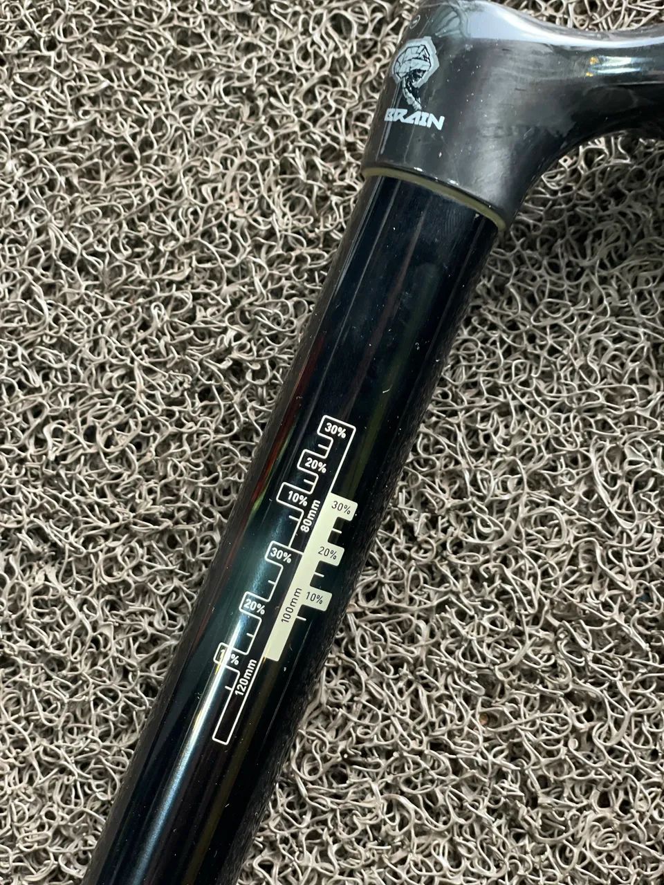 Garfo CSU Rock Shox SID carbono 120mm  - Foto 4