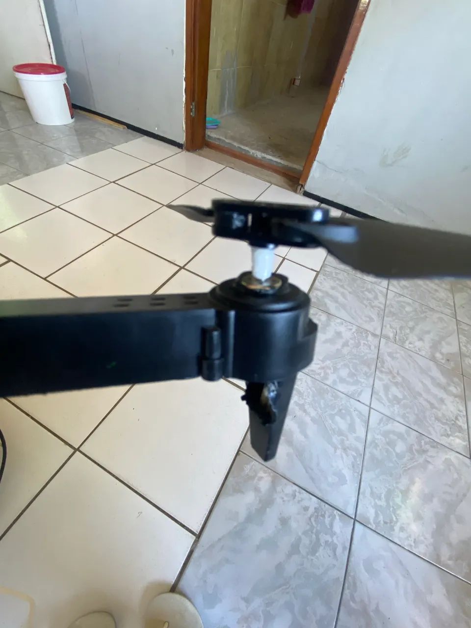 Drone e88 pro, apenas uma asa não está funcionando! - Foto 4