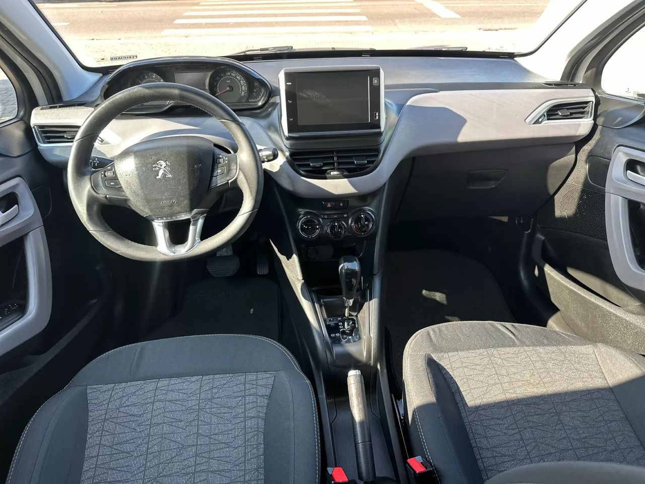 Peugeot 208 Active Pack 1.6 Flex 16V 5P Aut. 2019 - Foto 5
