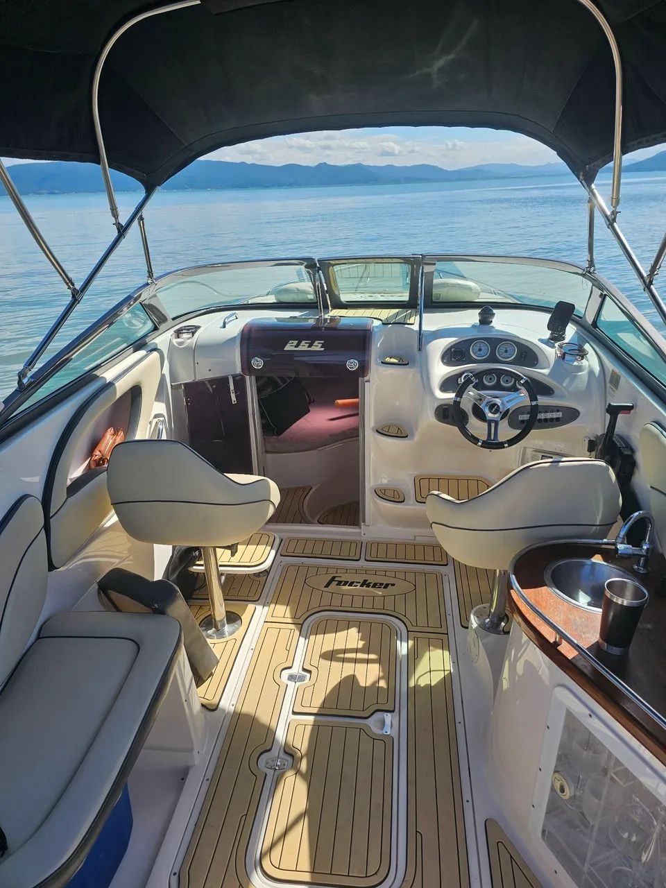 Focker 255 excelente lancha  - Foto 6