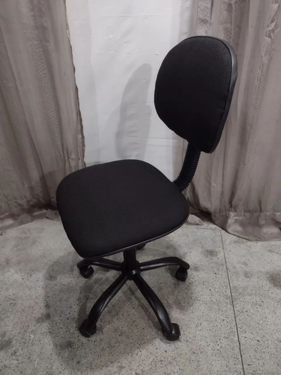 Cadeira de escritório  - Foto 4