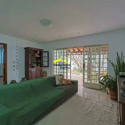 Casa com 4 Quartos, Piscina e 4 Vagas para Locação no Buritis - Foto 4