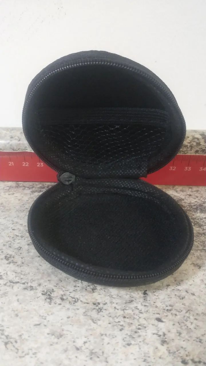 Case bolsinha para fone de ouvido, pendrive e outros periféricos 